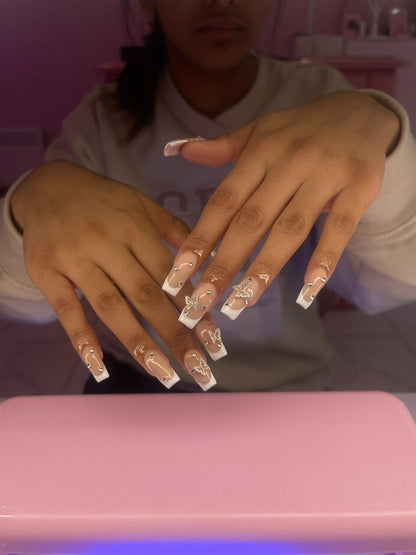 SOPHIE - NAIL TECH