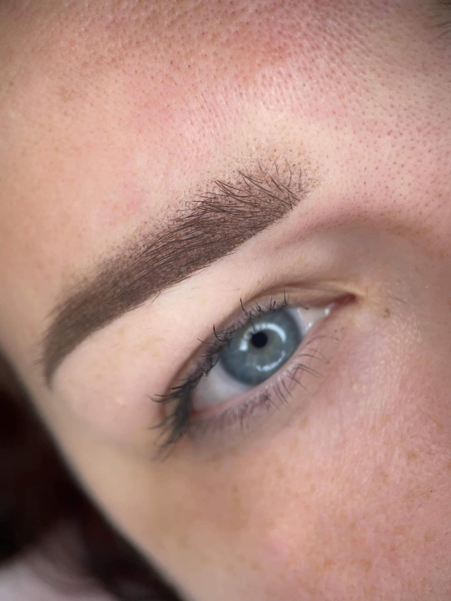 JOANA - PERMANENT MAKEUP ARTIST